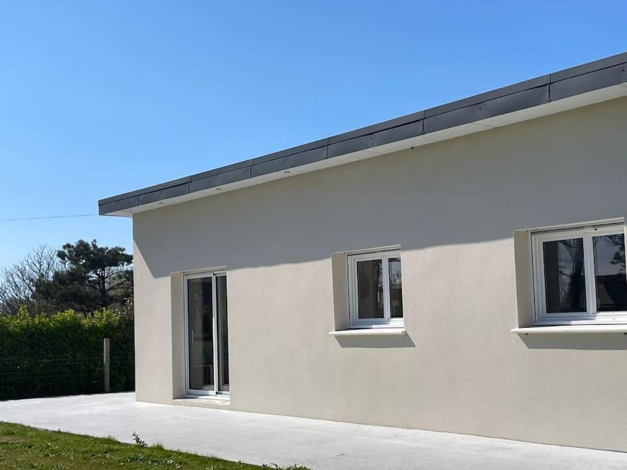 La Grenouillere Villa Cleder Bagian luar foto